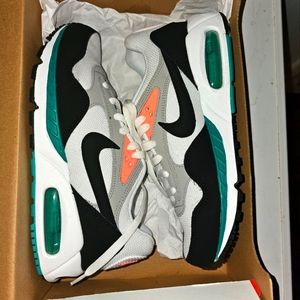 Women's Nike Air Max Correlate